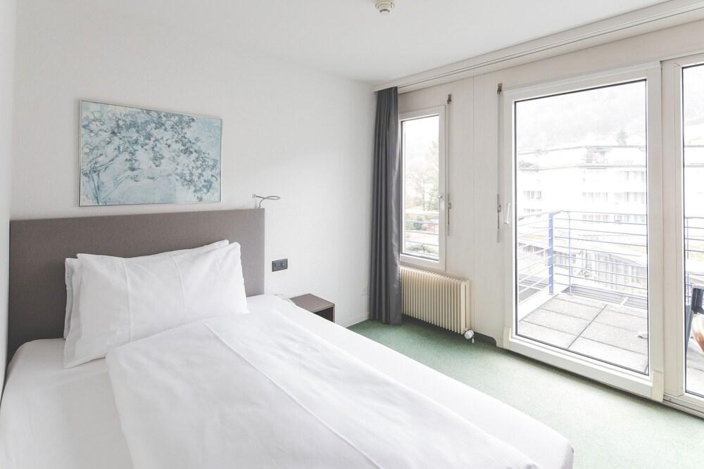 Wellness Hotel Tenedo - Thermalquellen Resort Bad Zurzach 외부 사진