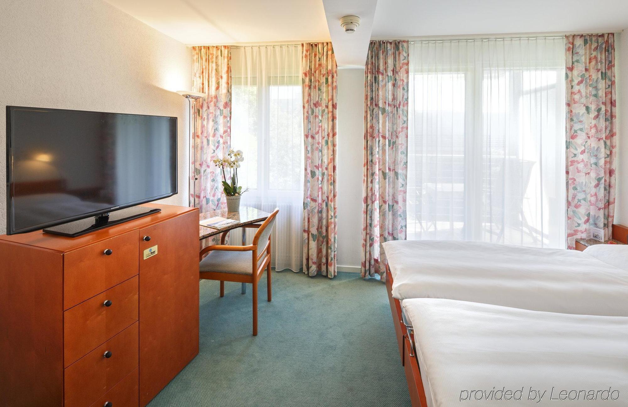 Wellness Hotel Tenedo - Thermalquellen Resort Bad Zurzach 외부 사진