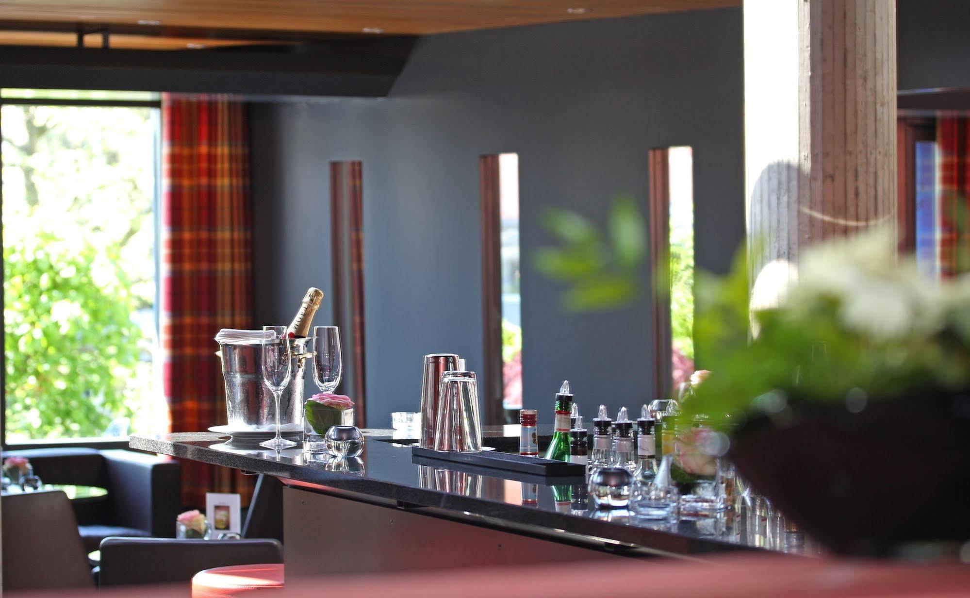 Wellness Hotel Tenedo - Thermalquellen Resort Bad Zurzach 외부 사진